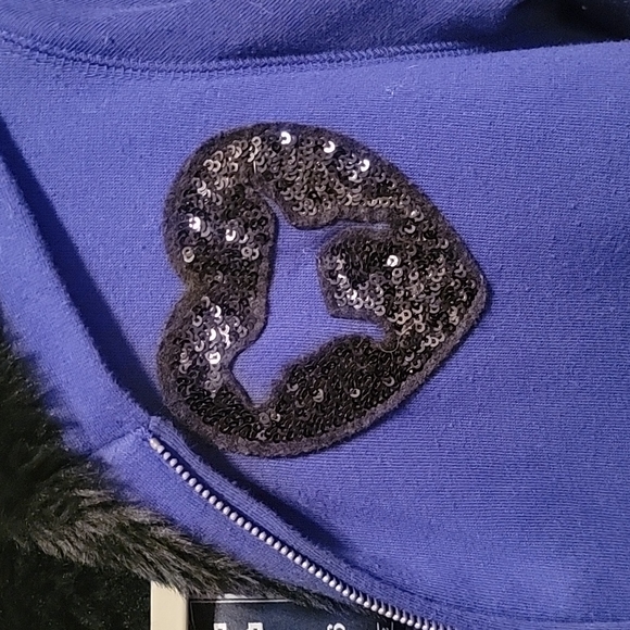 Victoria's Secret Limited Edition Faux Fur Jacket - Picture 3 of 9